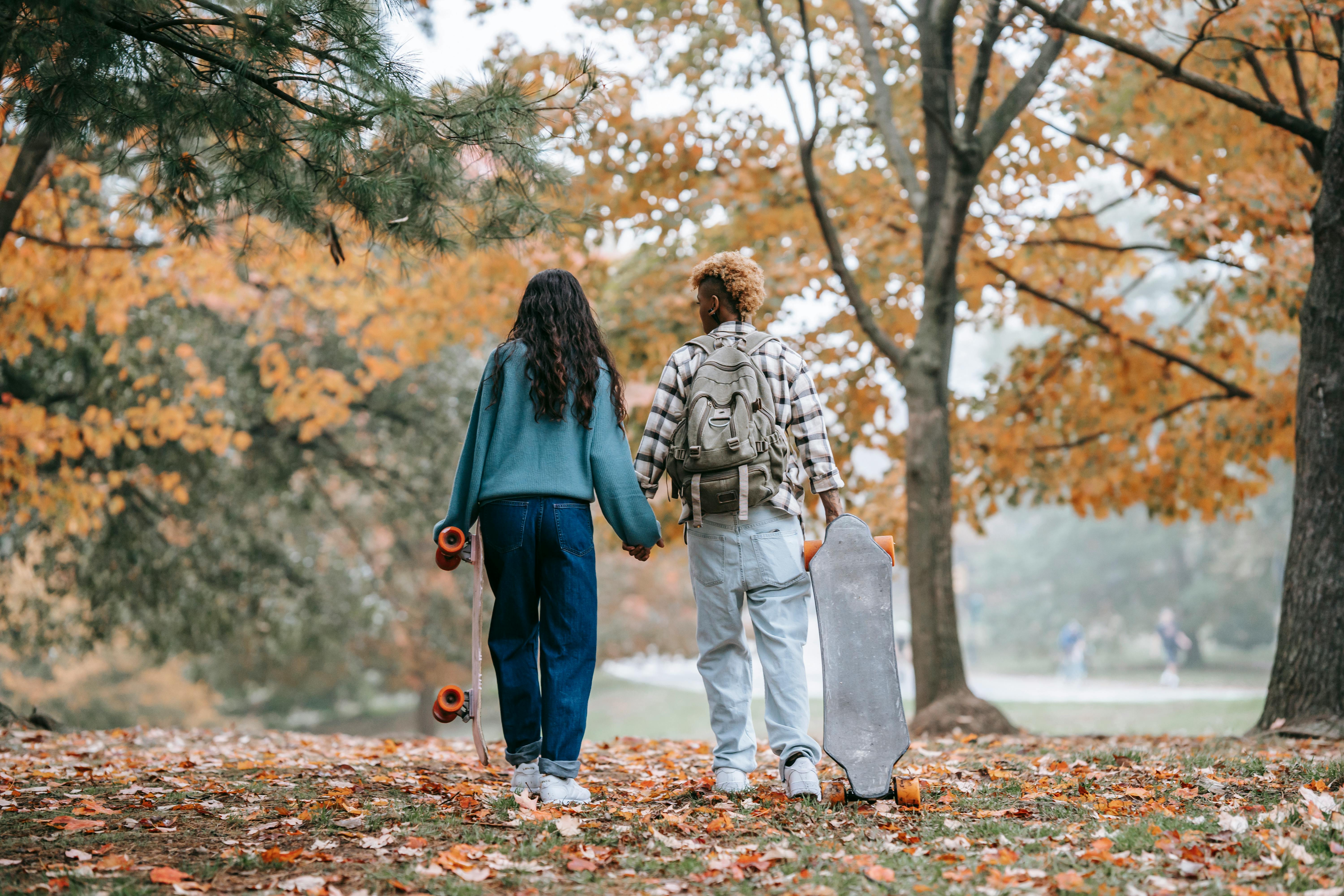 FALL COLORS: 6 FASCINATING FACTS FOR YOUR AUTUMN HIKES